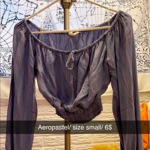 Long sleeve crop top